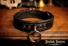 Load image into Gallery viewer, Leather Play Collar
